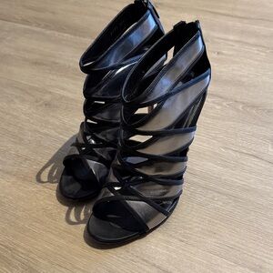 Giovanni Rossi 39 bottle Sandal heel metallic and black